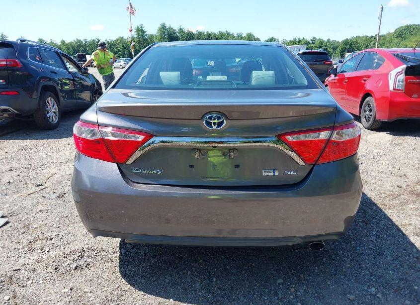 Photo 17 of 2015 Toyota Camry HYBRID SE (VIN 4T1BD1FKXFU142414)