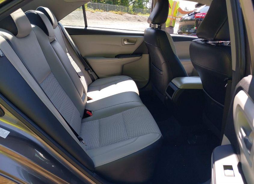 Photo 8 of 2015 Toyota Camry HYBRID SE (VIN 4T1BD1FKXFU142414)