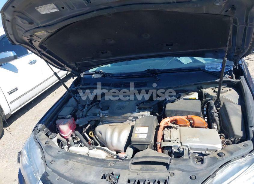 Photo 10 of 2016 Toyota Camry HYBRID LE (VIN 4T1BD1FKXGU195616)