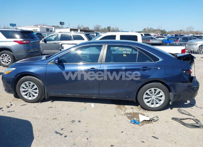 Photo 14 of 2016 Toyota Camry HYBRID LE (VIN 4T1BD1FKXGU195616)