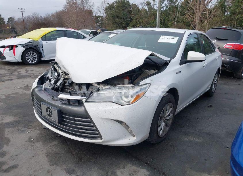 Photo 2 of 2016 Toyota Camry HYBRID LE (VIN 4T1BD1FKXGU199343)