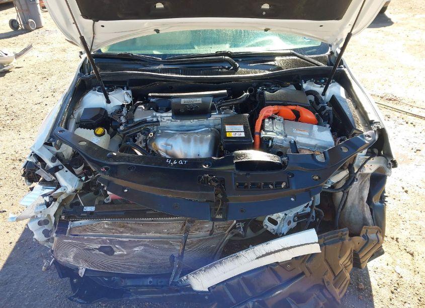 Photo 10 of 2016 Toyota Camry HYBRID XLE (VIN 4T1BD1FKXGU200328)