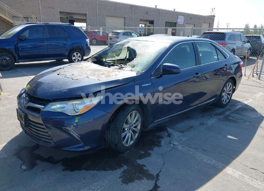 Photo 2 of 2017 Toyota Camry HYBRID XLE (VIN 4T1BD1FKXHU225621)