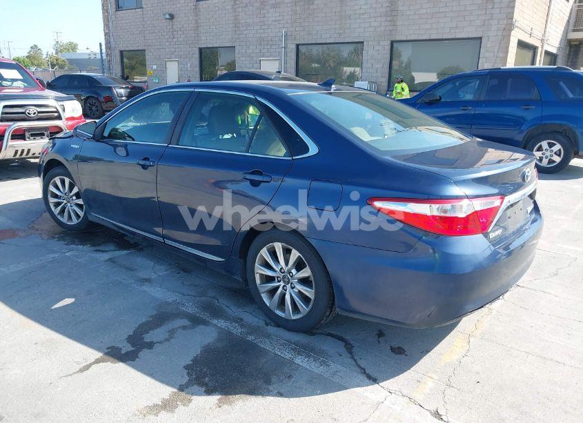 Photo 3 of 2017 Toyota Camry HYBRID XLE (VIN 4T1BD1FKXHU225621)