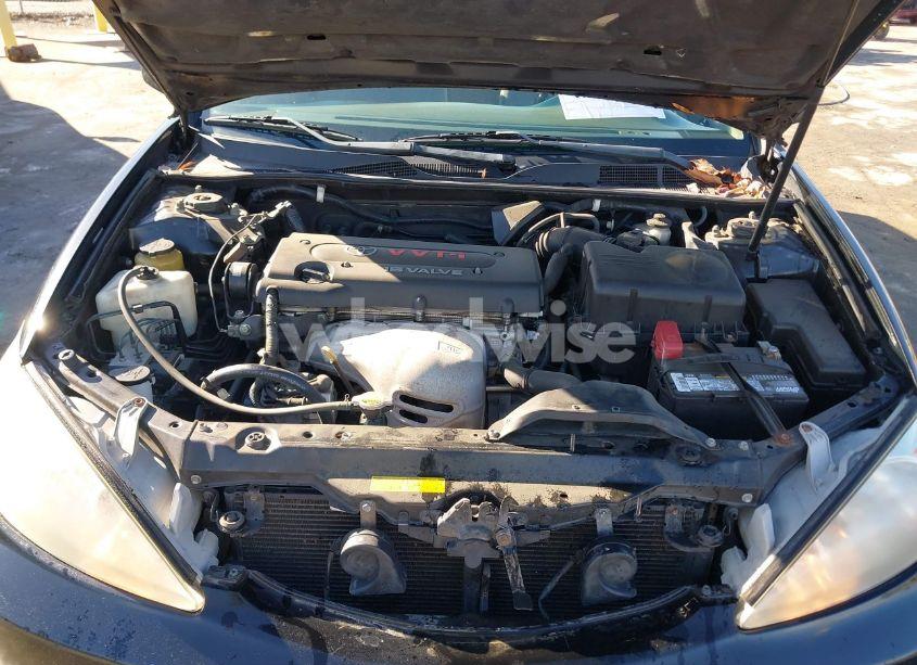 Photo 10 of 2002 Toyota Camry XLE (VIN 4T1BE30K02U066214)