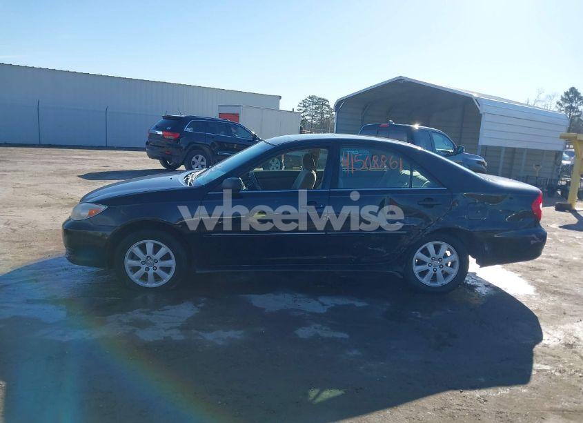 Photo 14 of 2002 Toyota Camry XLE (VIN 4T1BE30K02U066214)