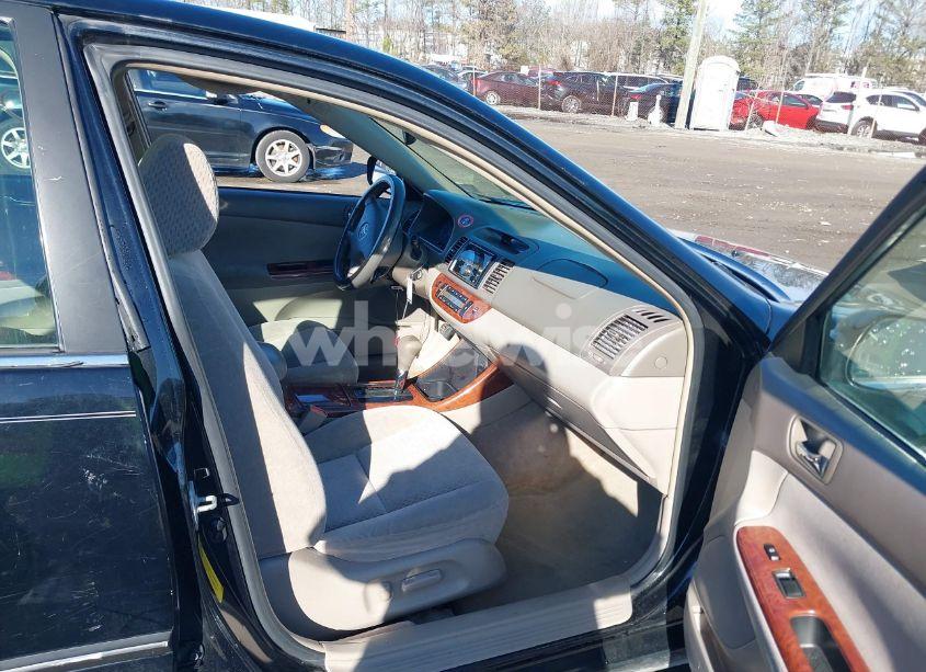 Photo 5 of 2002 Toyota Camry XLE (VIN 4T1BE30K02U066214)