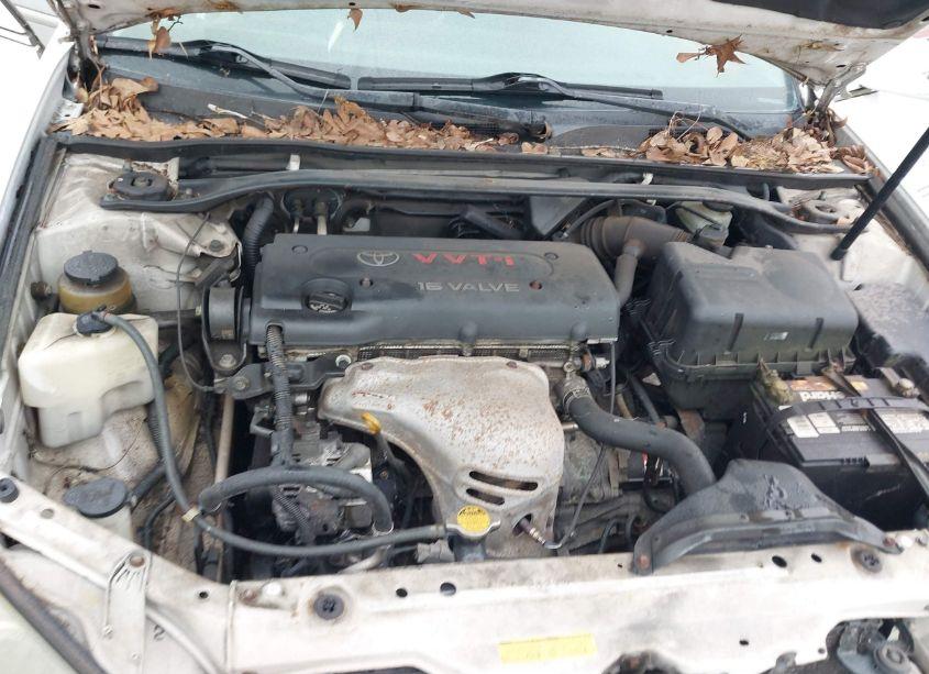 Photo 10 of 2002 Toyota Camry SE (VIN 4T1BE30K02U084373)