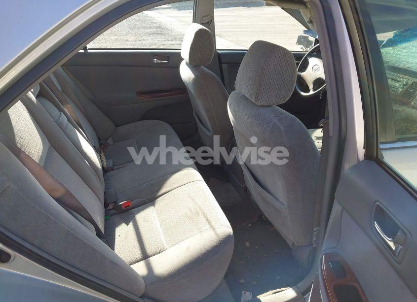 Photo 7 of 2003 Toyota Camry XLE (VIN 4T1BE30K03U146162)