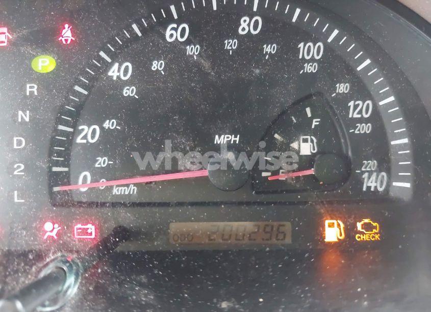Photo 7 of 2003 Toyota Camry XLE (VIN 4T1BE30K03U172860)