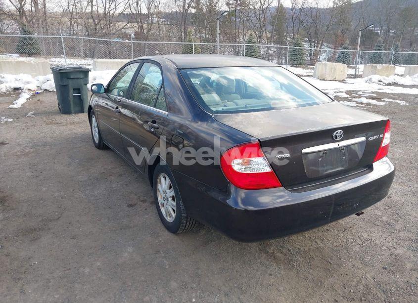 Photo 3 of 2003 Toyota Camry XLE (VIN 4T1BE30K03U651392)