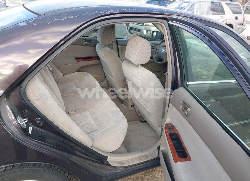 Photo 8 of 2003 Toyota Camry XLE (VIN 4T1BE30K03U651392)