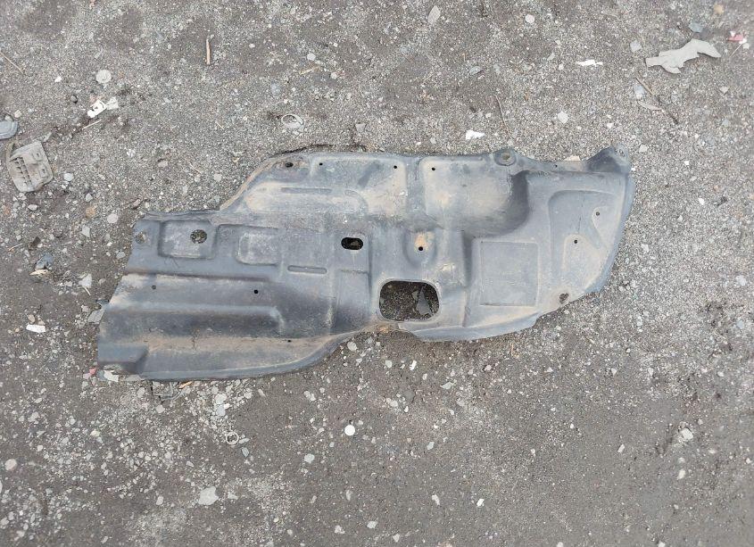 Photo 12 of 2004 Toyota Camry LE (VIN 4T1BE30K04U346508)