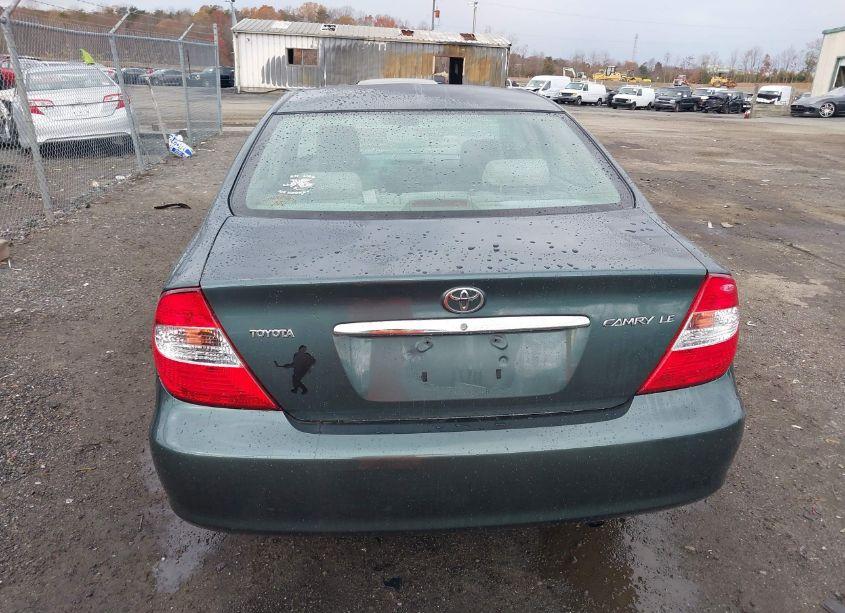 Photo 17 of 2004 Toyota Camry LE (VIN 4T1BE30K04U346508)