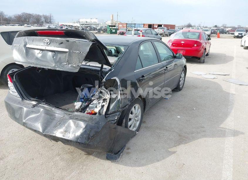 Photo 4 of 2004 Toyota Camry XLE (VIN 4T1BE30K04U349179)