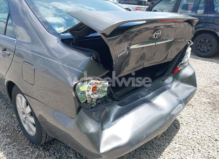 Photo 6 of 2004 Toyota Camry LE/SE/XLE (VIN 4T1BE30K04U796837)