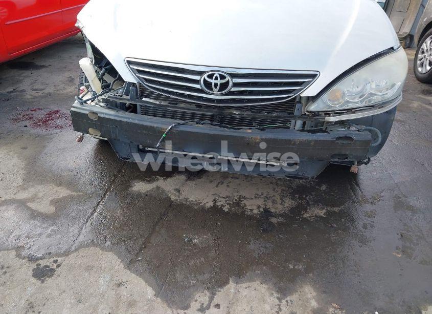 Photo 6 of 2005 Toyota Camry LE (VIN 4T1BE30K05U425016)