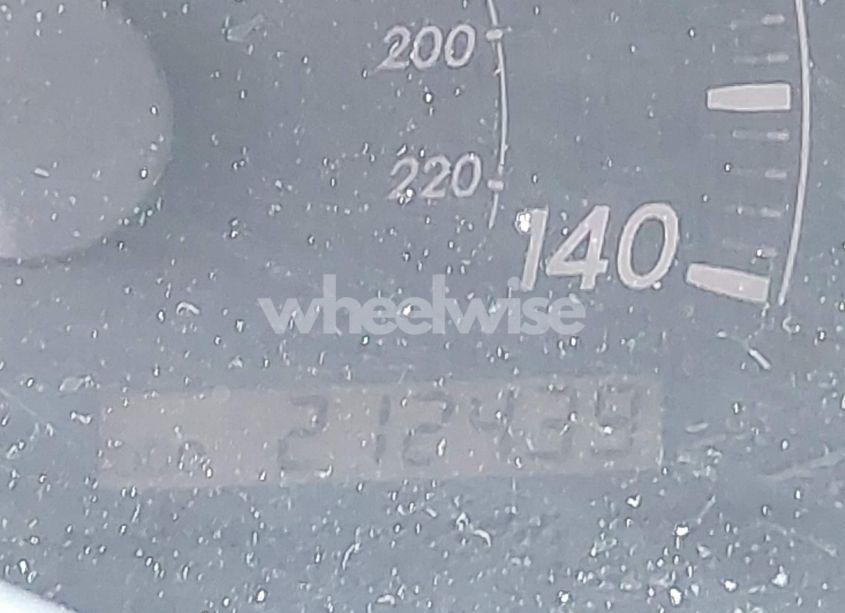 Photo 16 of 2005 Toyota Camry LE/SE/XLE (VIN 4T1BE30K05U581735)