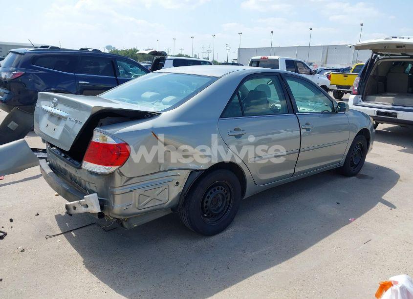 Photo 4 of 2005 Toyota Camry LE/SE/XLE (VIN 4T1BE30K05U581735)