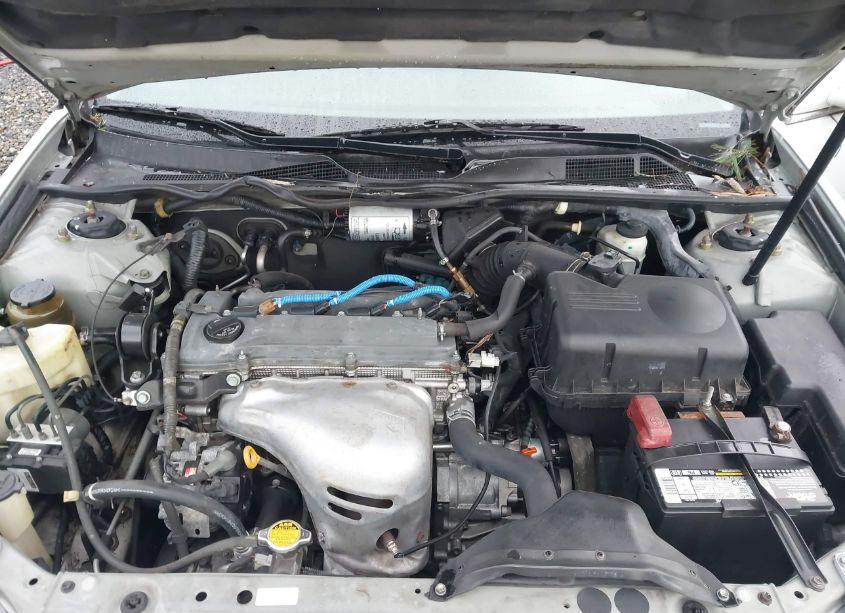 Photo 10 of 2005 Toyota Camry LE (VIN 4T1BE30K05U986297)