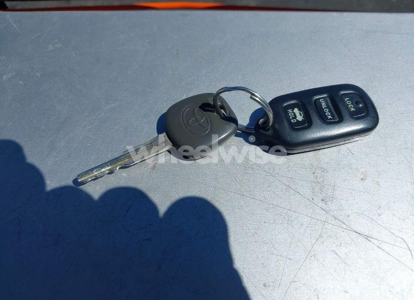 Photo 11 of 2006 Toyota Camry XLE (VIN 4T1BE30K06U140494)