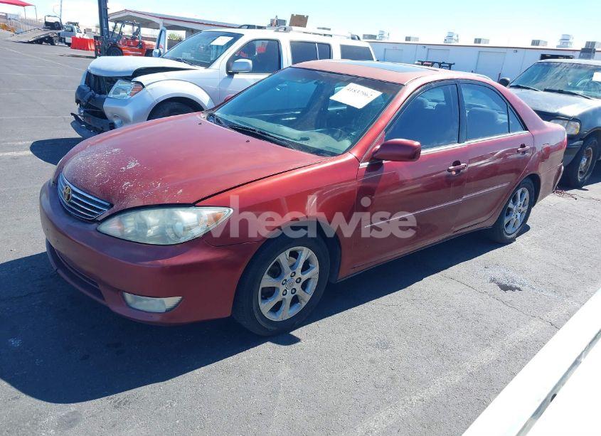 Photo 2 of 2006 Toyota Camry XLE (VIN 4T1BE30K06U140494)