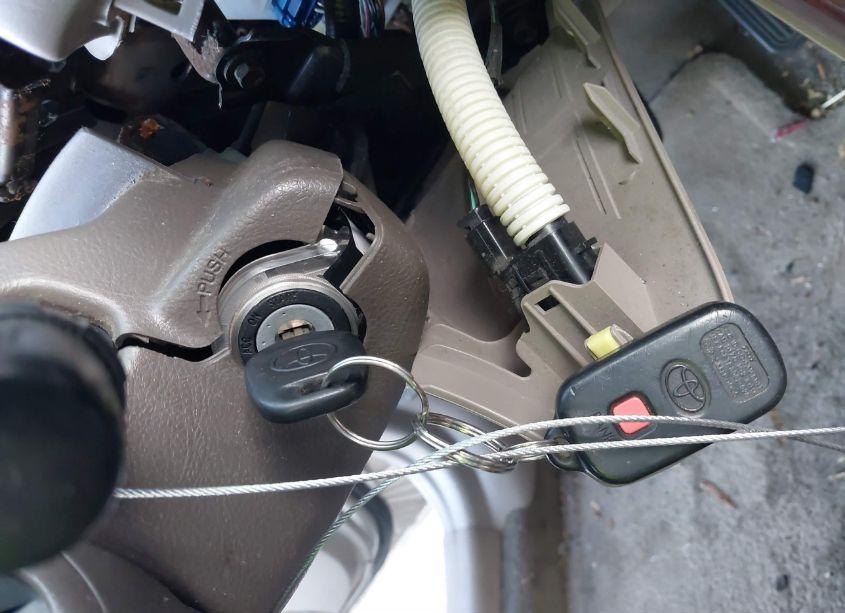 Photo 11 of 2006 Toyota Camry XLE (VIN 4T1BE30K06U644530)