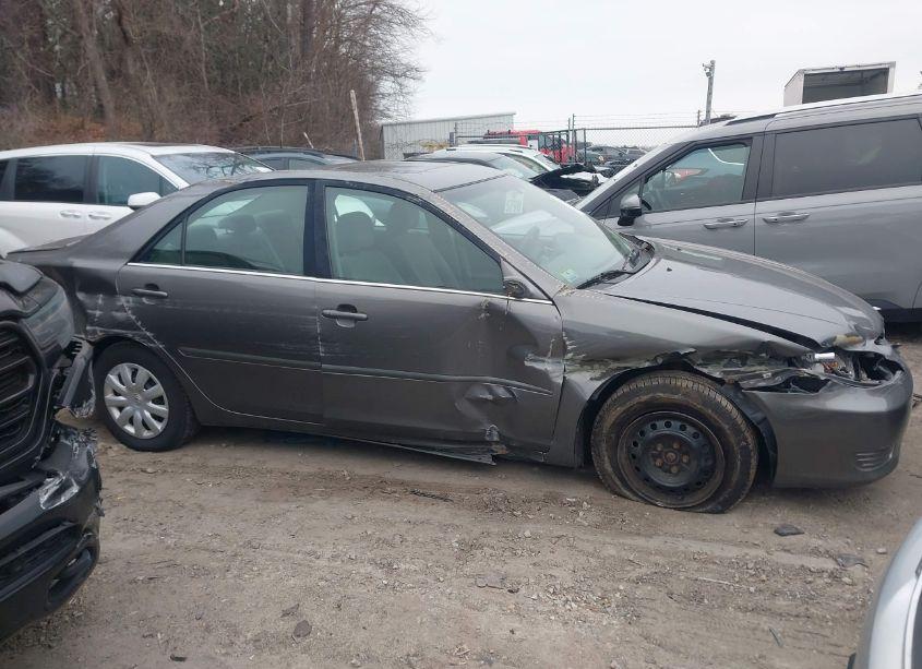 Photo 13 of 2006 Toyota Camry LE (VIN 4T1BE30K06U670769)