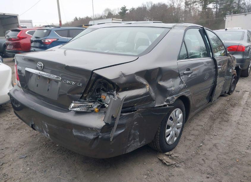 Photo 4 of 2006 Toyota Camry LE (VIN 4T1BE30K06U670769)