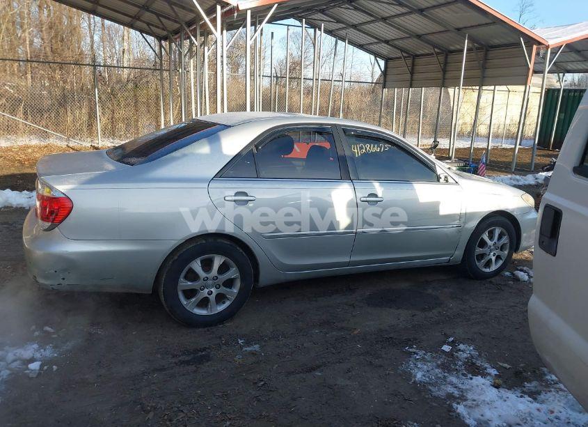 Photo 13 of 2006 Toyota Camry XLE (VIN 4T1BE30K06U688639)