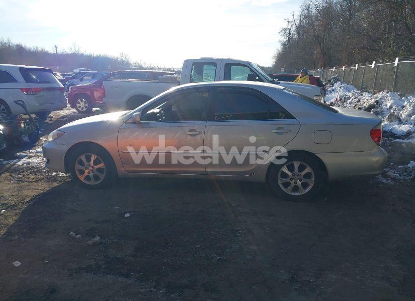Photo 14 of 2006 Toyota Camry XLE (VIN 4T1BE30K06U688639)