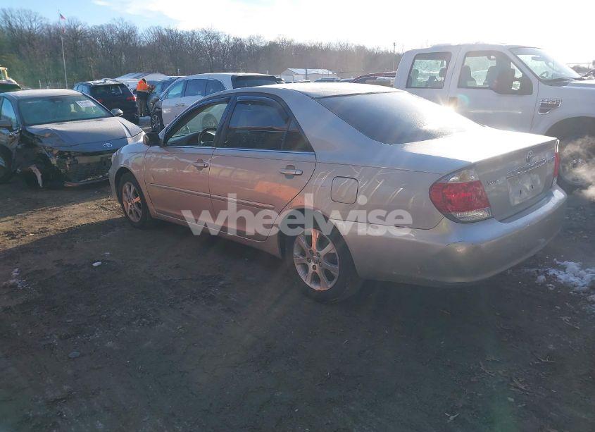 Photo 3 of 2006 Toyota Camry XLE (VIN 4T1BE30K06U688639)