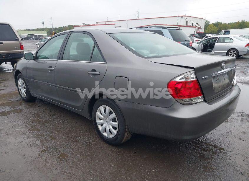 Photo 3 of 2006 Toyota Camry LE (VIN 4T1BE30K06U748449)