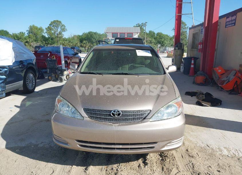 Photo 12 of 2002 Toyota Camry XLE (VIN 4T1BE30K12U051222)