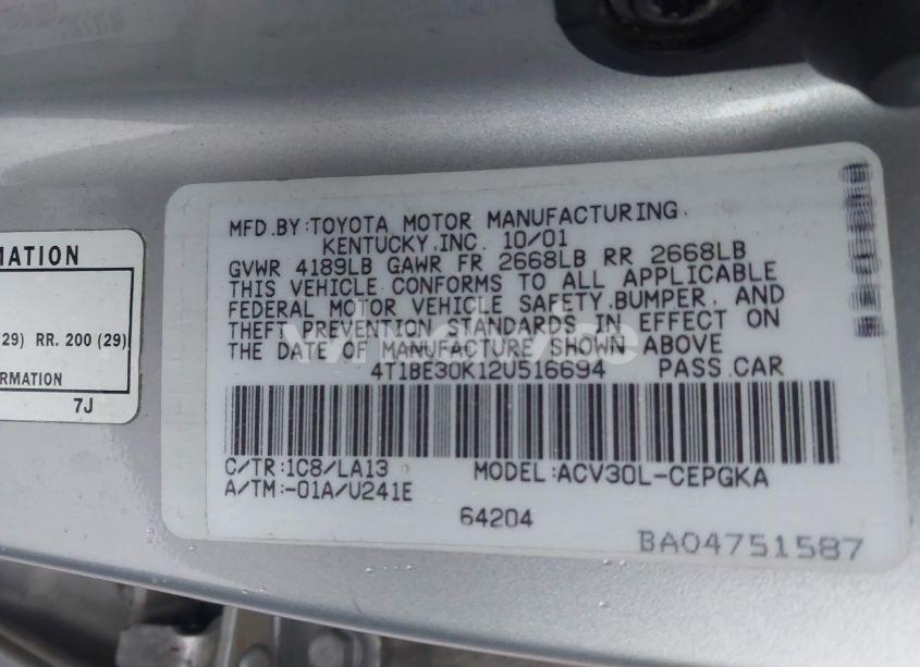 Photo 9 of 2002 Toyota Camry XLE (VIN 4T1BE30K12U516694)