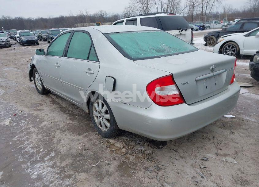 Photo 3 of 2002 Toyota Camry XLE (VIN 4T1BE30K12U564471)