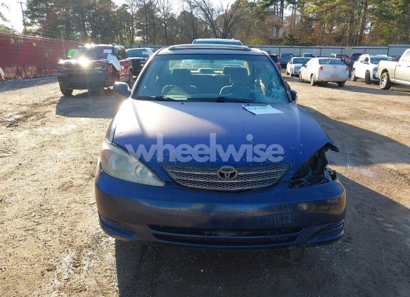 Photo 13 of 2002 Toyota Camry LE (VIN 4T1BE30K12U581092)