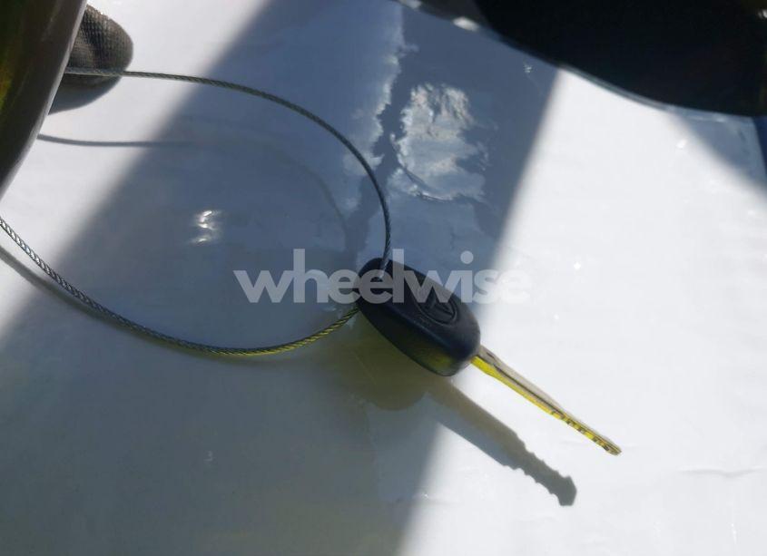 Photo 11 of 2002 Toyota Camry XLE (VIN 4T1BE30K12U614351)