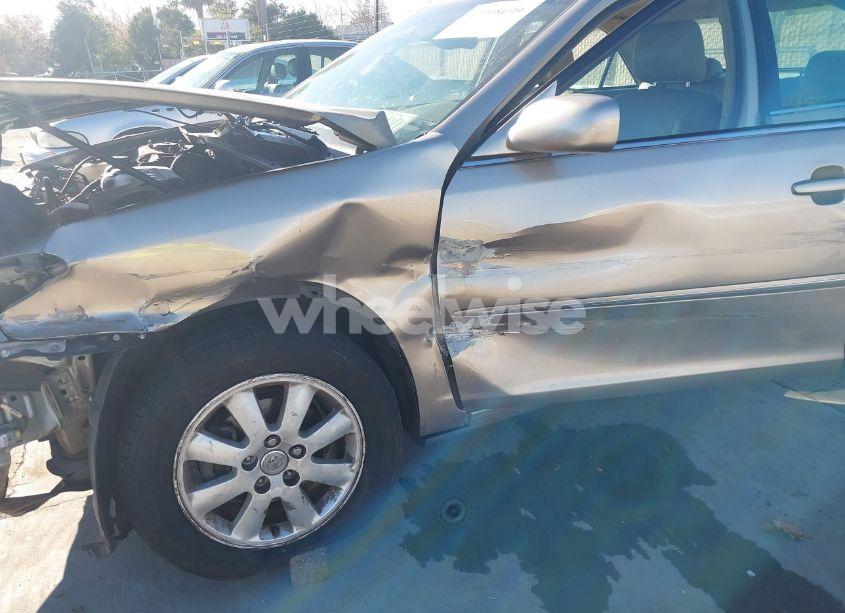 Photo 13 of 2002 Toyota Camry XLE (VIN 4T1BE30K12U614351)