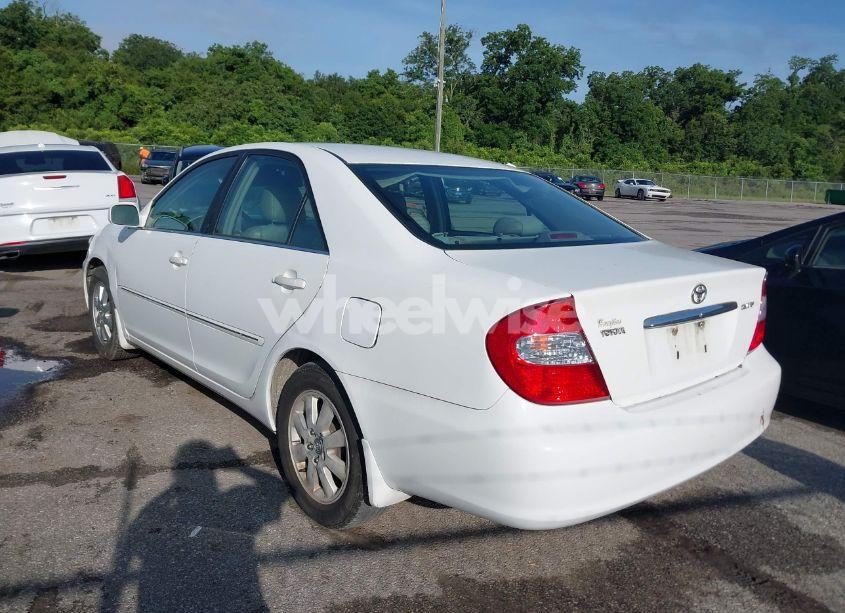 Photo 3 of 2003 Toyota Camry XLE (VIN 4T1BE30K13U195810)