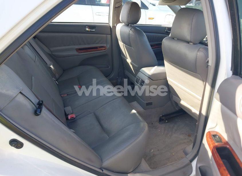 Photo 8 of 2003 Toyota Camry XLE (VIN 4T1BE30K13U195810)
