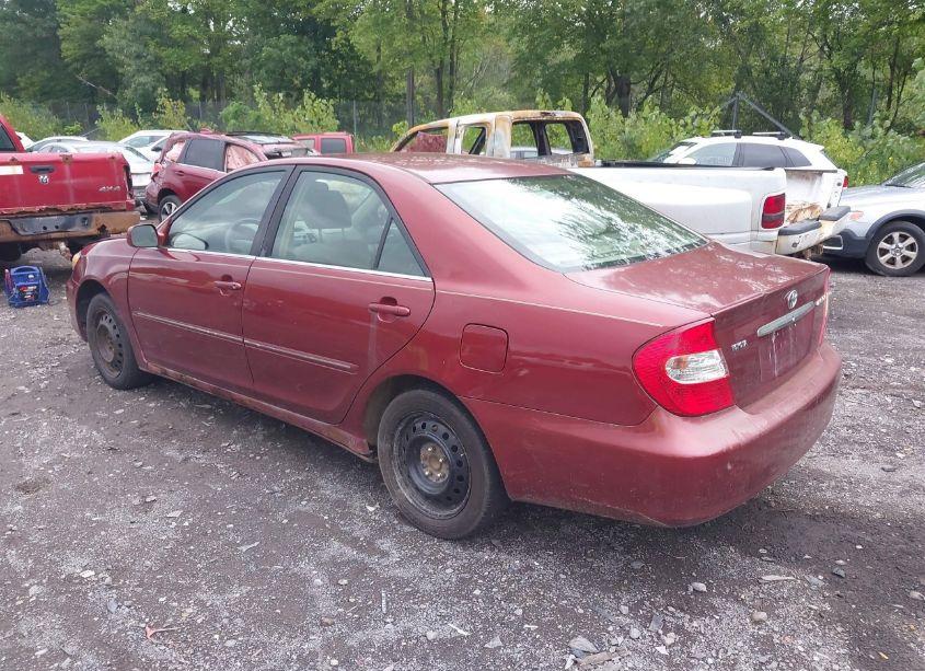 Photo 3 of 2003 Toyota Camry XLE (VIN 4T1BE30K13U214114)