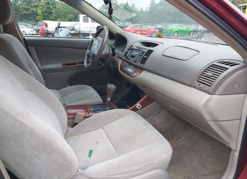 Photo 5 of 2003 Toyota Camry XLE (VIN 4T1BE30K13U214114)