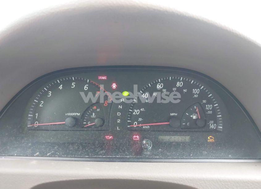 Photo 7 of 2003 Toyota Camry LE (VIN 4T1BE30K13U245511)