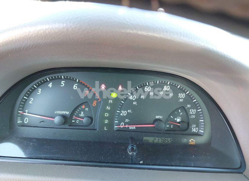 Photo 7 of 2003 Toyota Camry XLE (VIN 4T1BE30K13U252622)