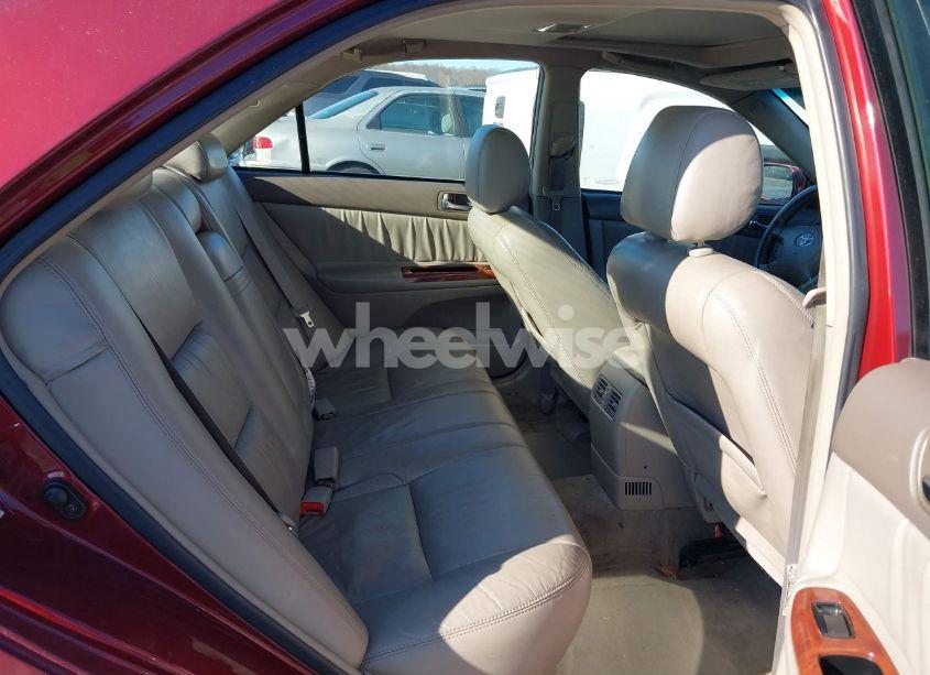 Photo 8 of 2003 Toyota Camry XLE (VIN 4T1BE30K13U252622)