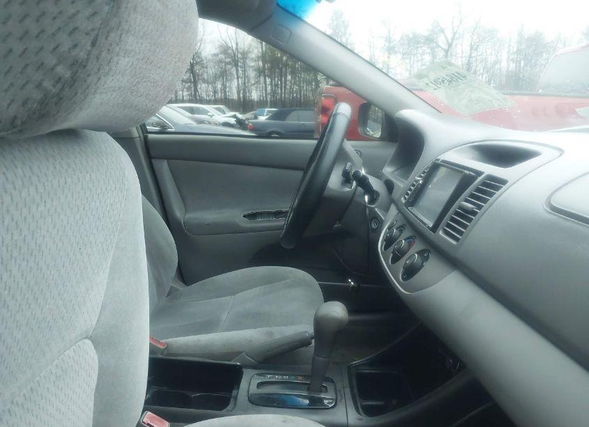 Photo 5 of 2003 Toyota Camry LE (VIN 4T1BE30K13U716122)