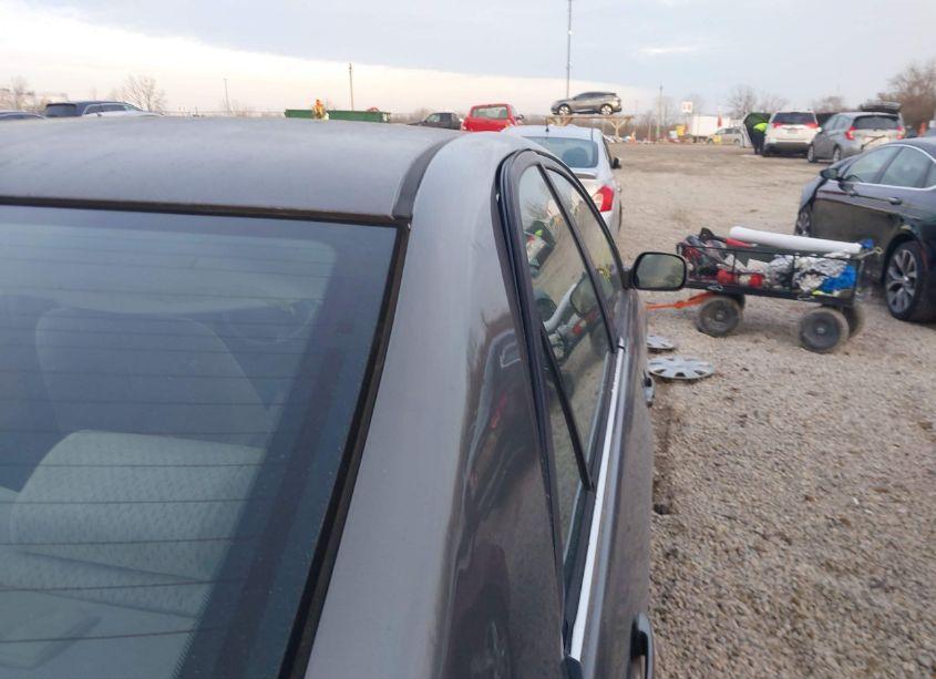 Photo 19 of 2003 Toyota Camry LE (VIN 4T1BE30K13U731106)