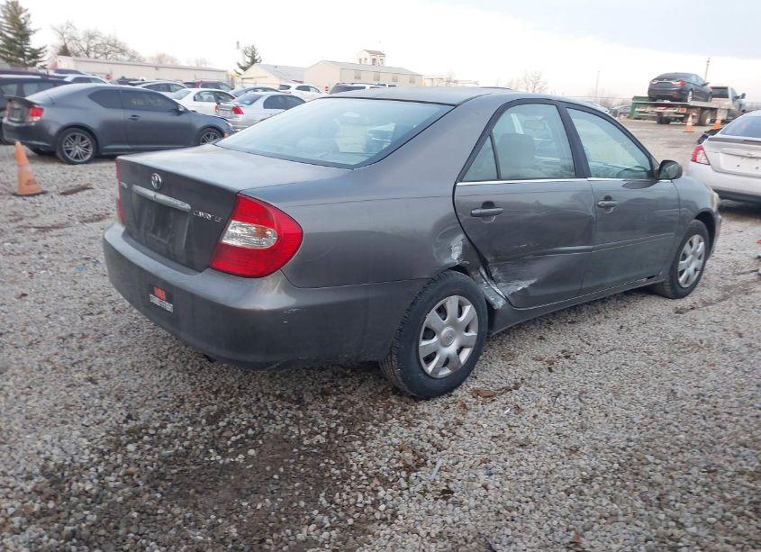 Photo 4 of 2003 Toyota Camry LE (VIN 4T1BE30K13U731106)
