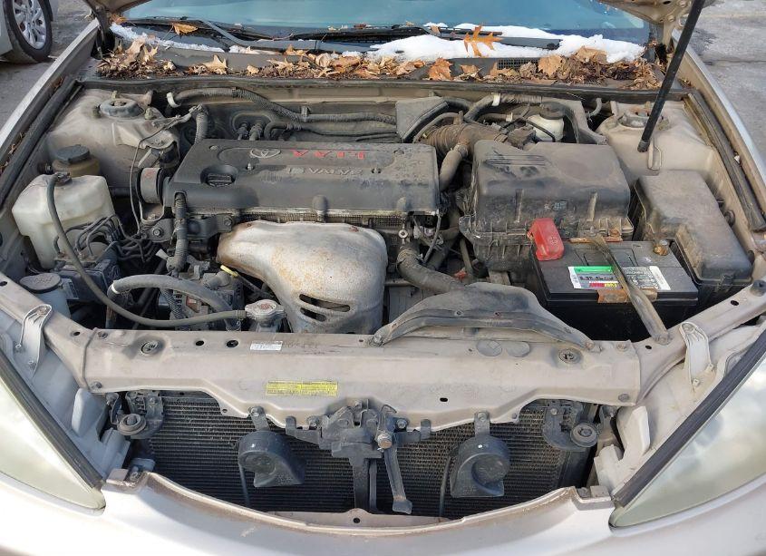 Photo 10 of 2004 Toyota Camry XLE (VIN 4T1BE30K14U285198)